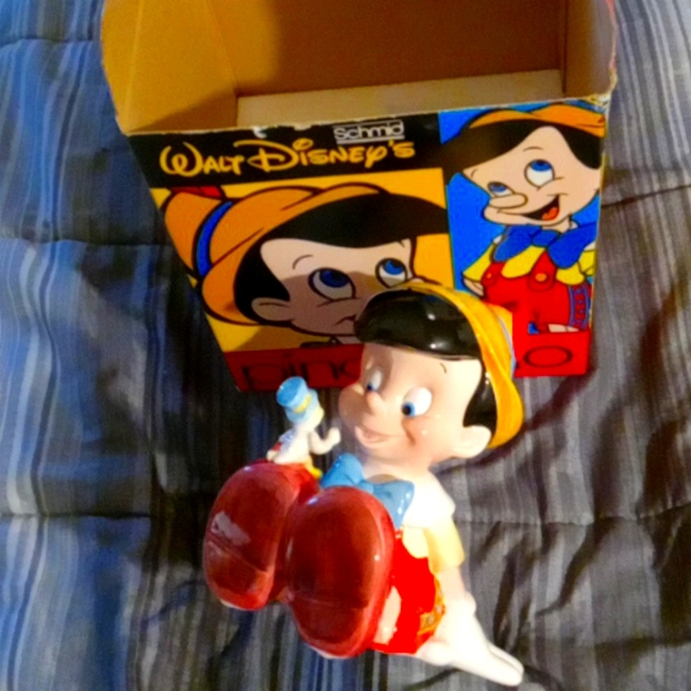 Pinocchio wind up toy